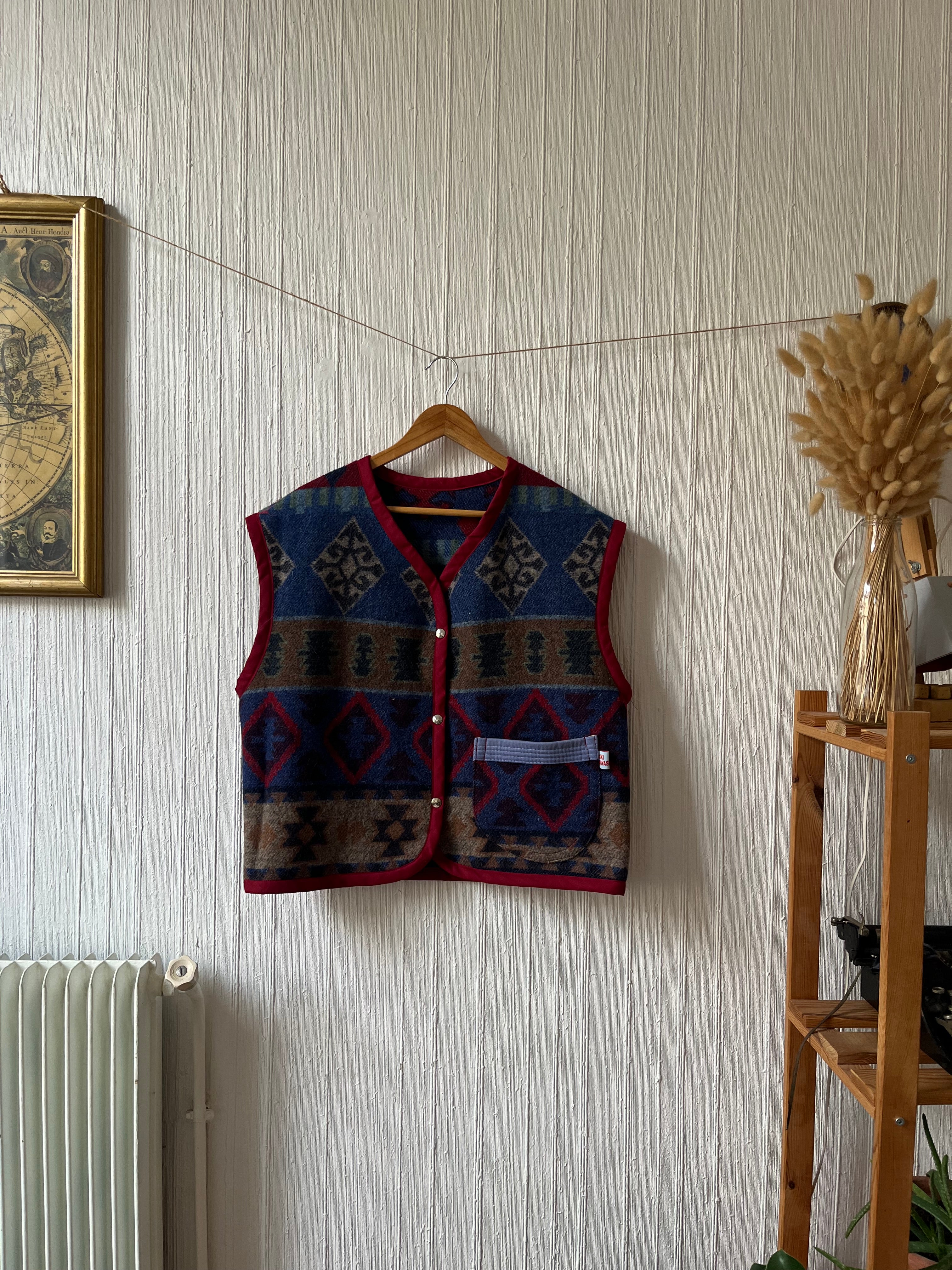 Veste sans manches oversize laine motifs aztèques - Pièce unique