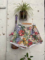 Mini Short fleurs dentelle – Pièce Unique