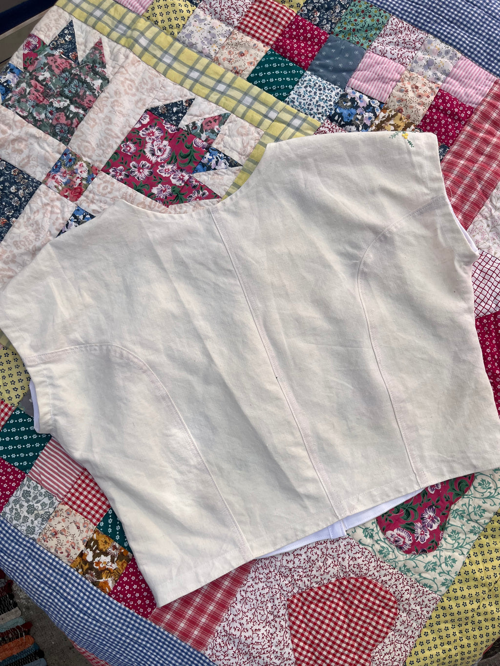 Blouse lin brodé - Pièce unique