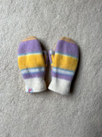 Moufles upcyclées à rayures