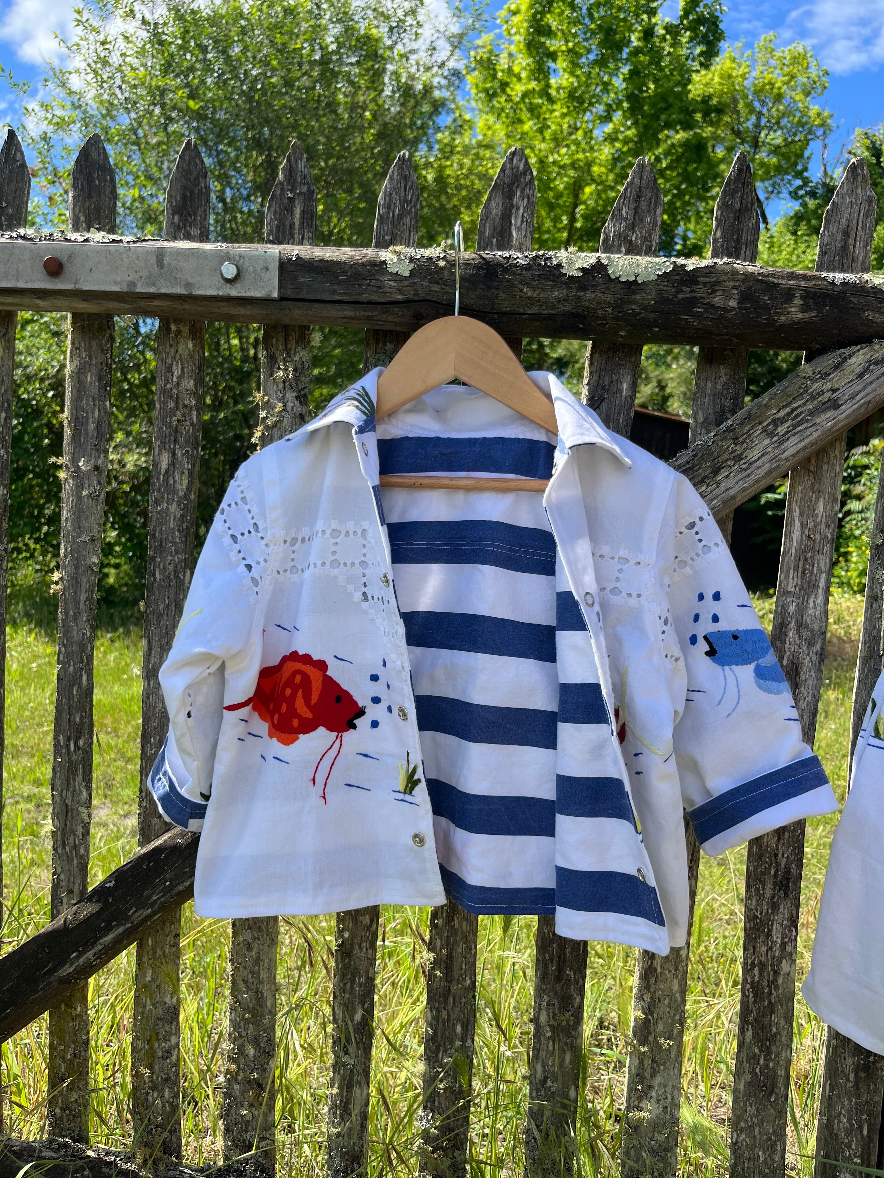 Ensemble brodé poisson enfant