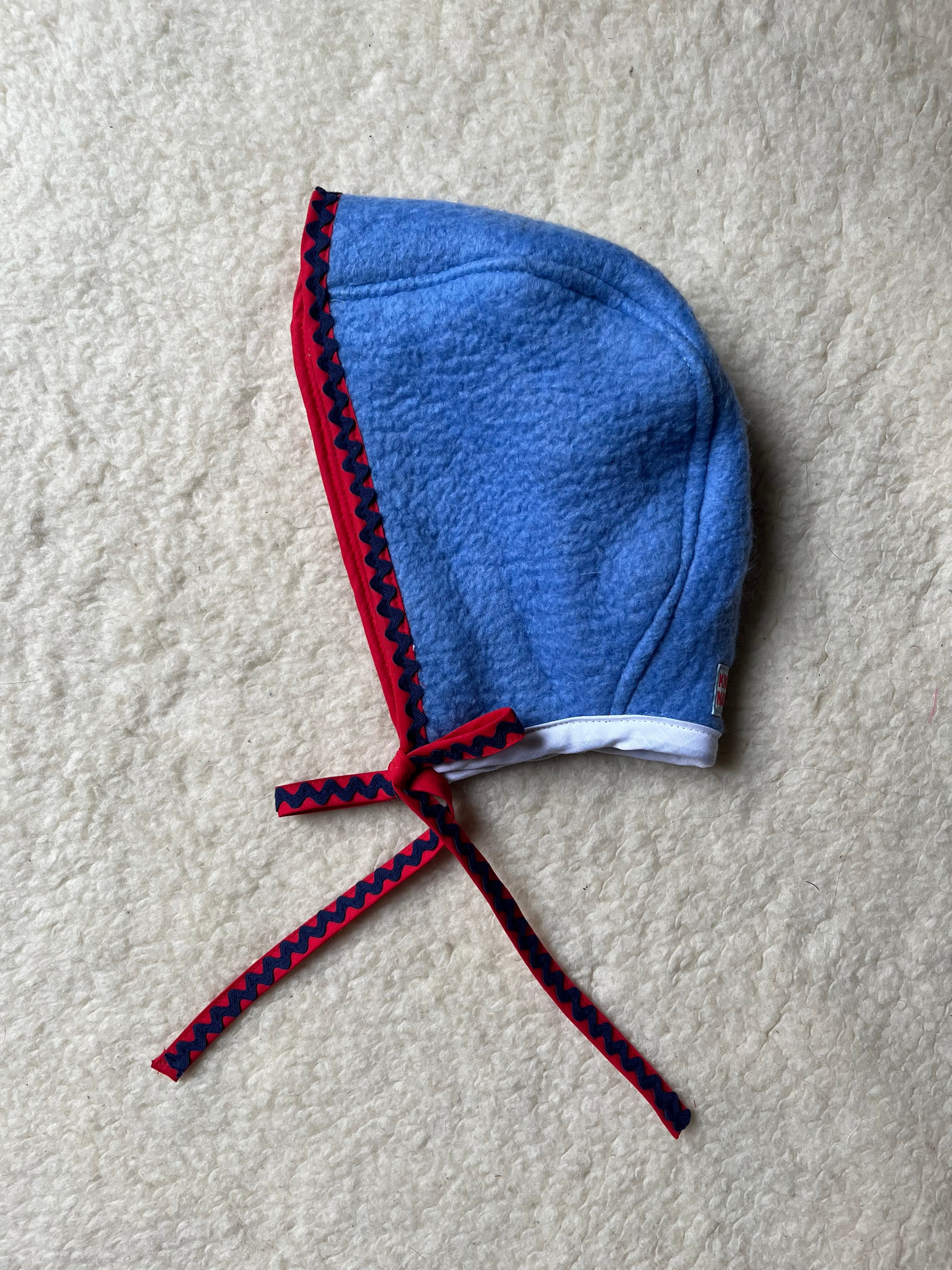 Béguin uni adulte upcyclé en laine – Pièce unique