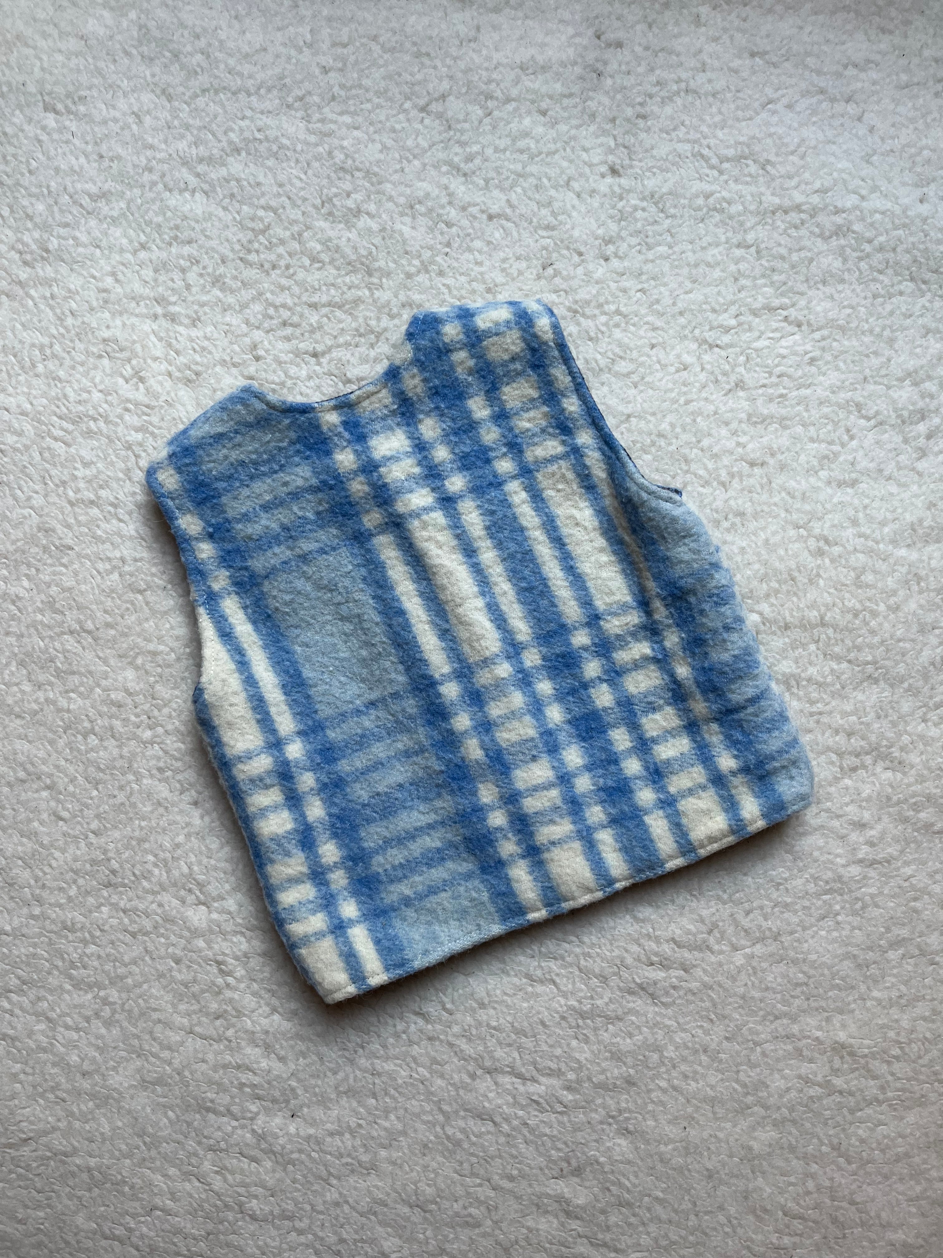 Veste sans manches upcyclée laine carreaux