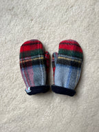 Moufles upcyclées en laine à carreaux tartan