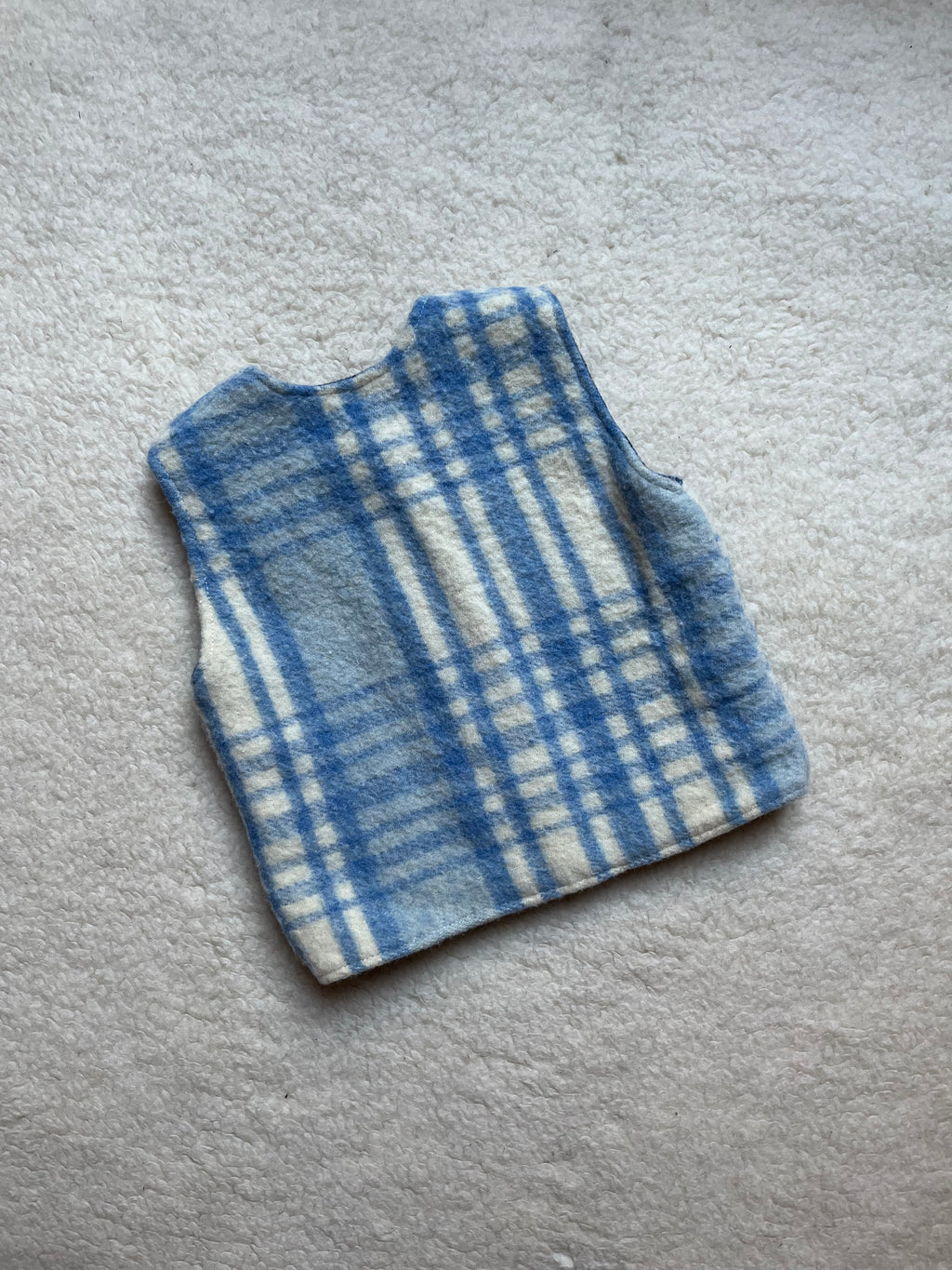 Veste sans manches upcyclée laine carreaux