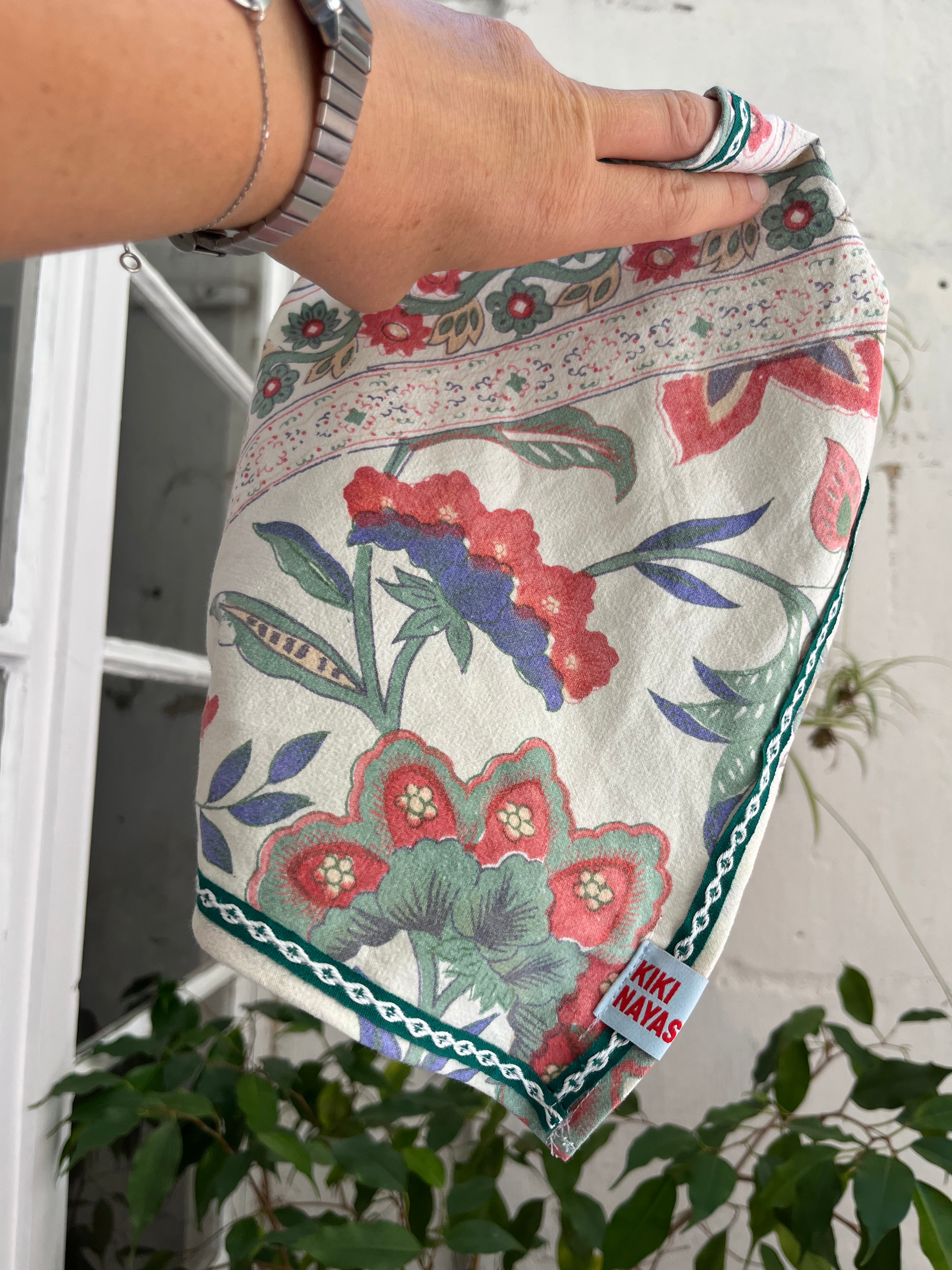 Pointe à fleurs  – Pièce unique