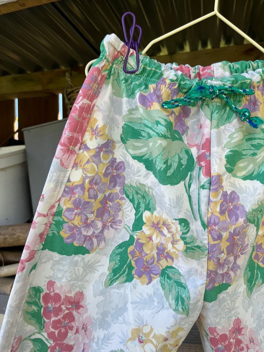 Pantalon enfant à fleurs