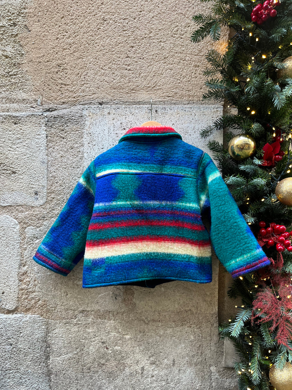 Veste upcyclée verte et rouge doublure polaire