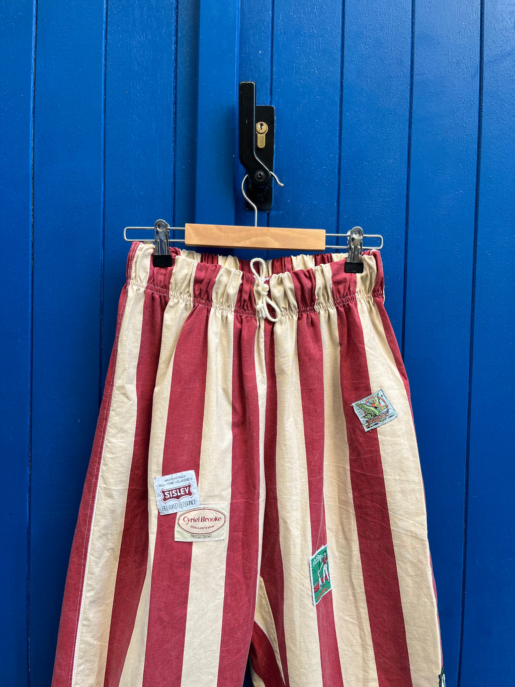 Pantalon barrel rayures patch