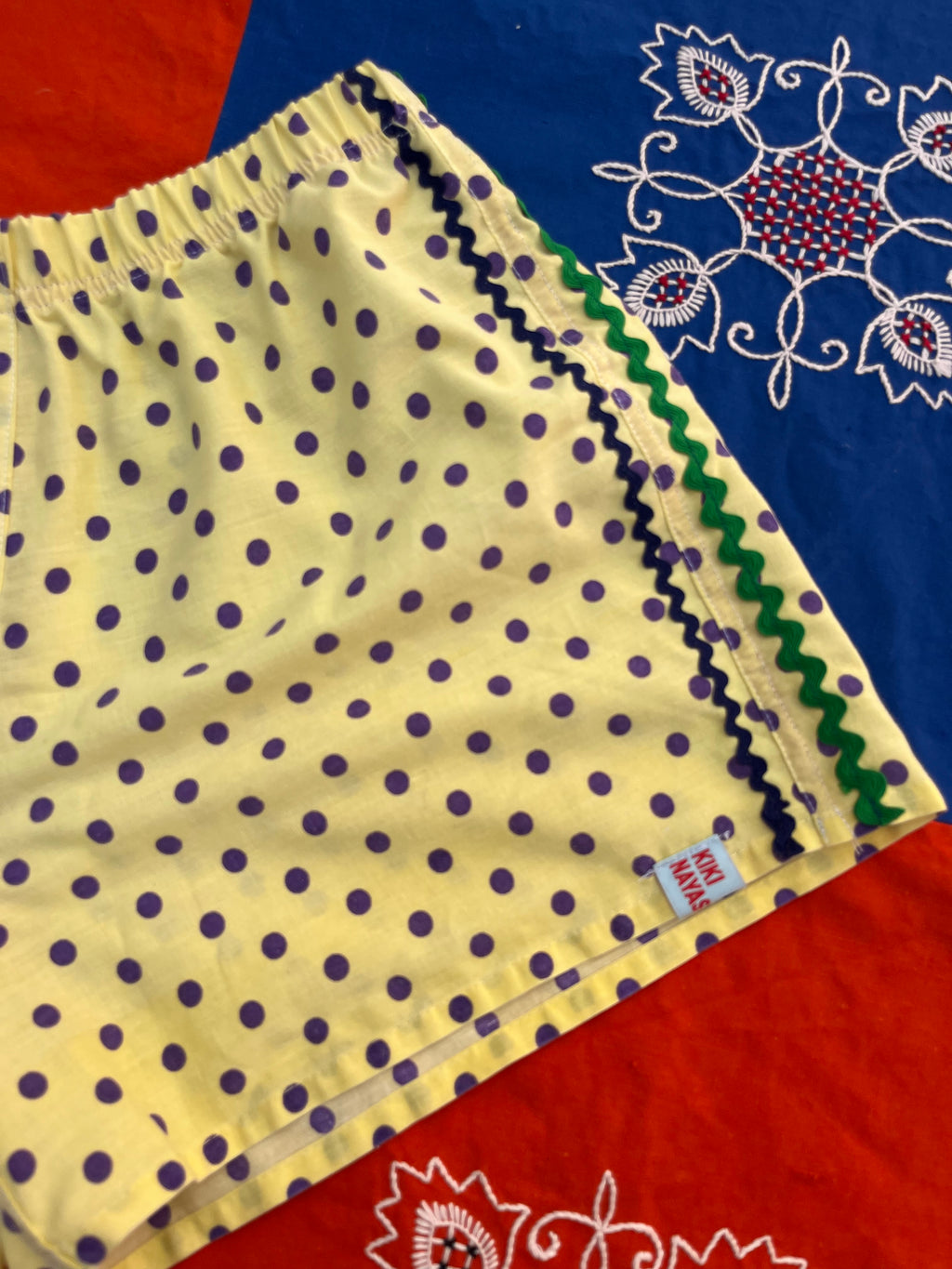 Mini Short à pois – Pièce Unique