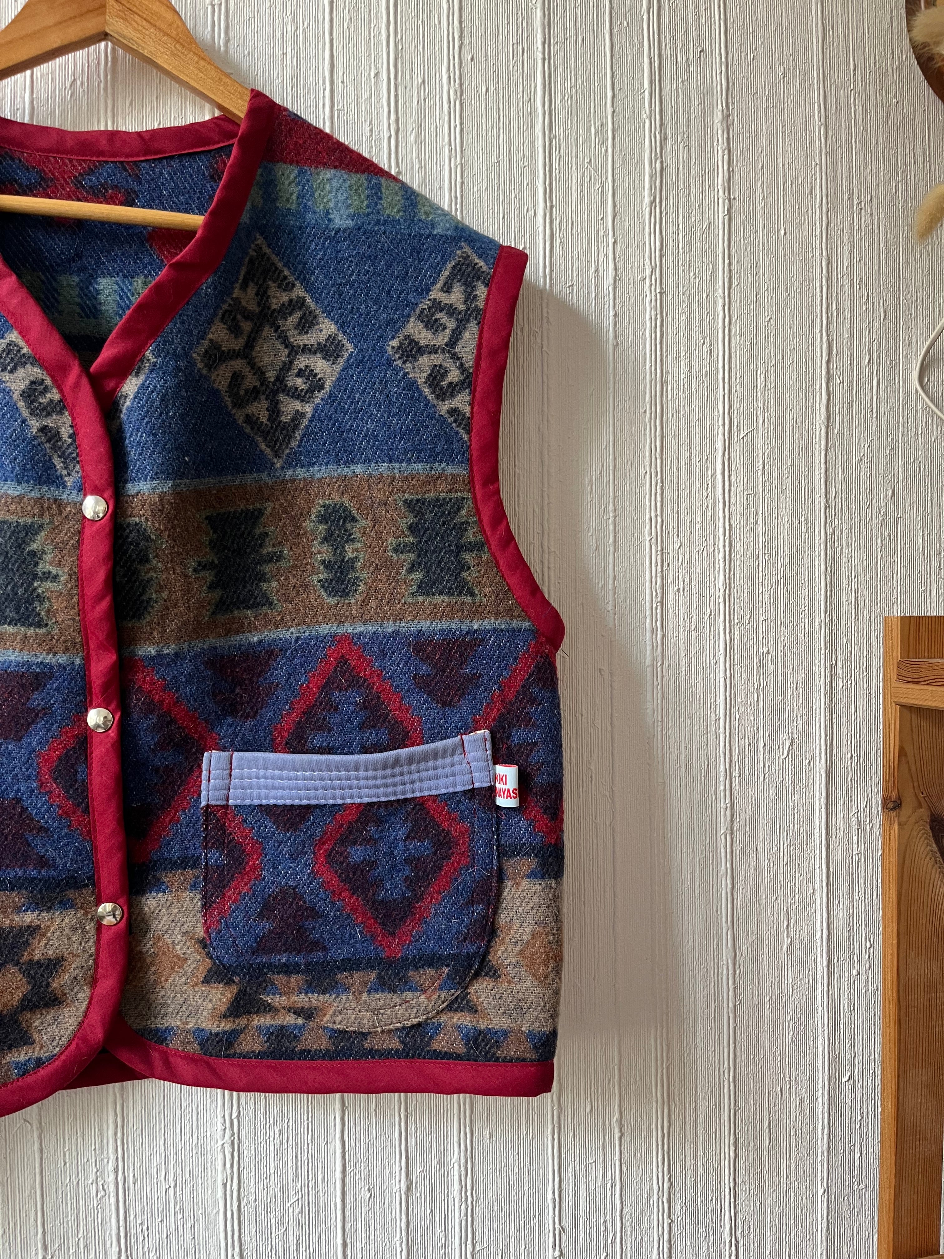 Veste sans manches oversize laine motifs aztèques - Pièce unique