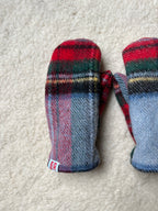 Moufles upcyclées en laine à carreaux tartan