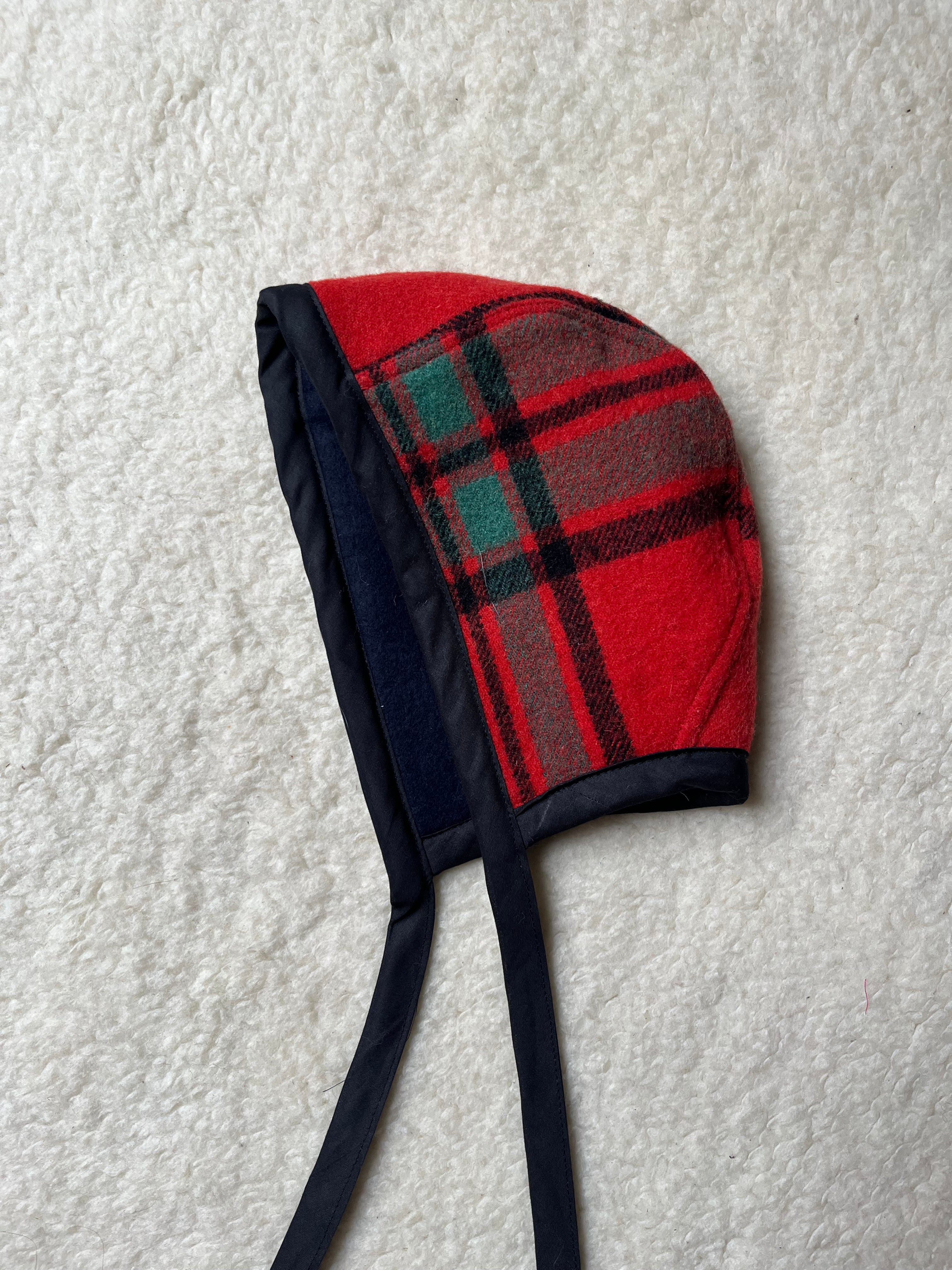 Béguin tartan adulte upcyclé en laine & polaire – Pièce unique