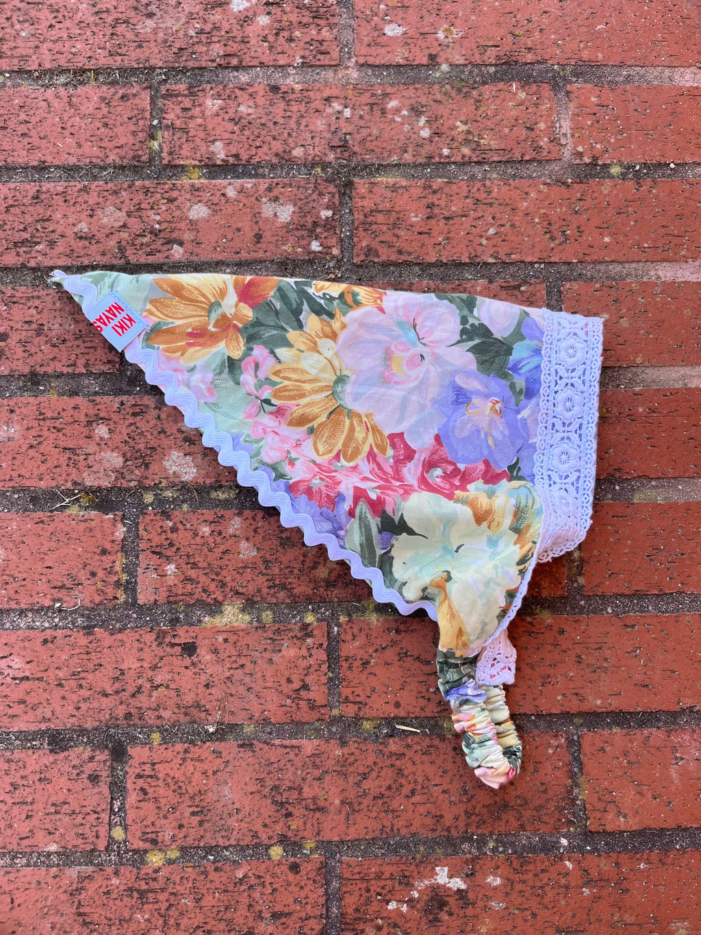 Pointe à fleurs  – Pièce unique