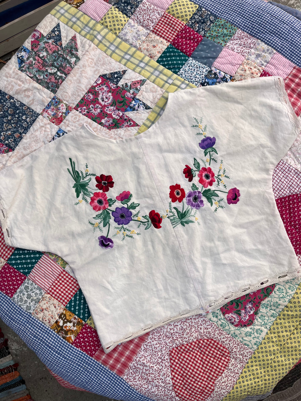 Blouse lin brodé - Pièce unique