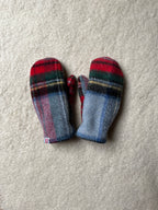Moufles upcyclées en laine à carreaux tartan