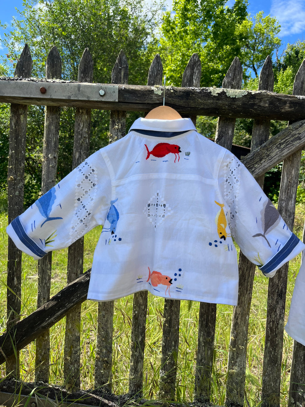 Ensemble brodé poisson enfant