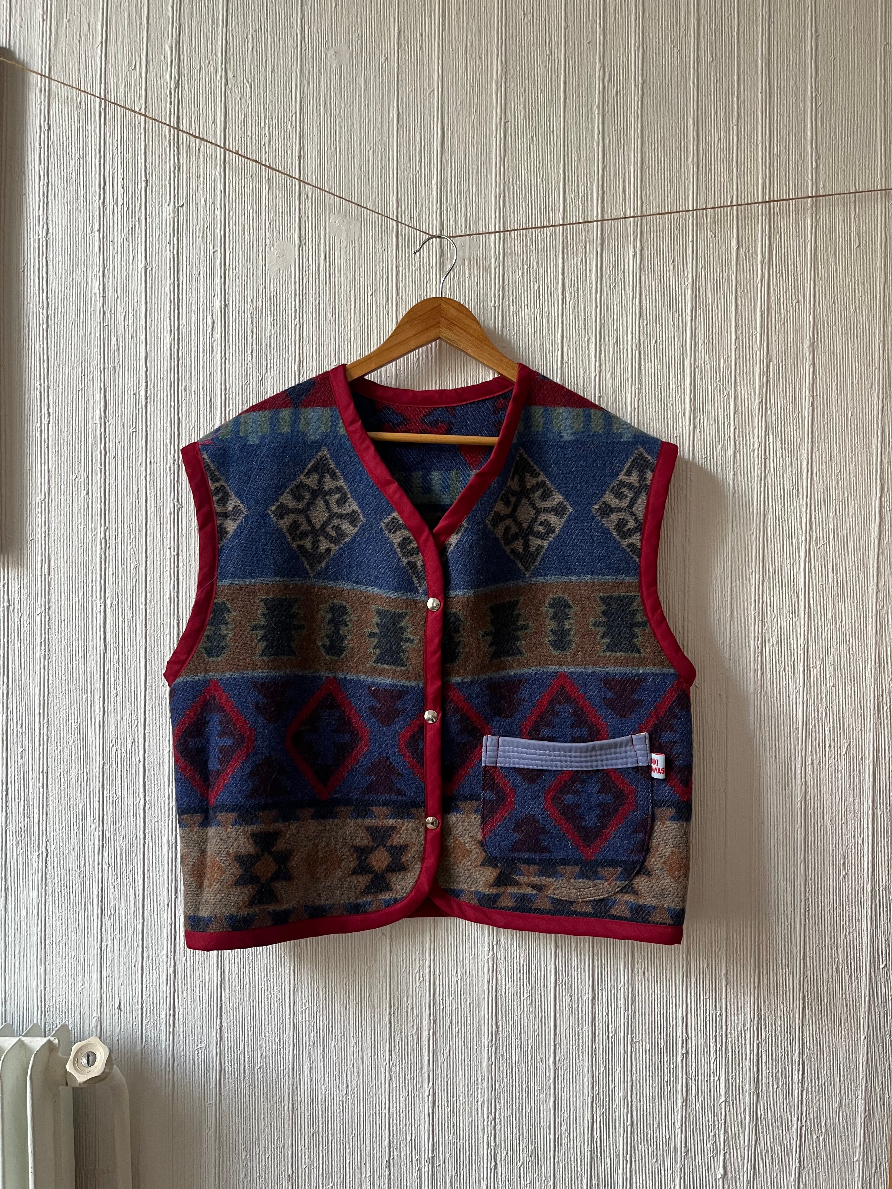 Veste sans manches oversize laine motifs aztèques - Pièce unique