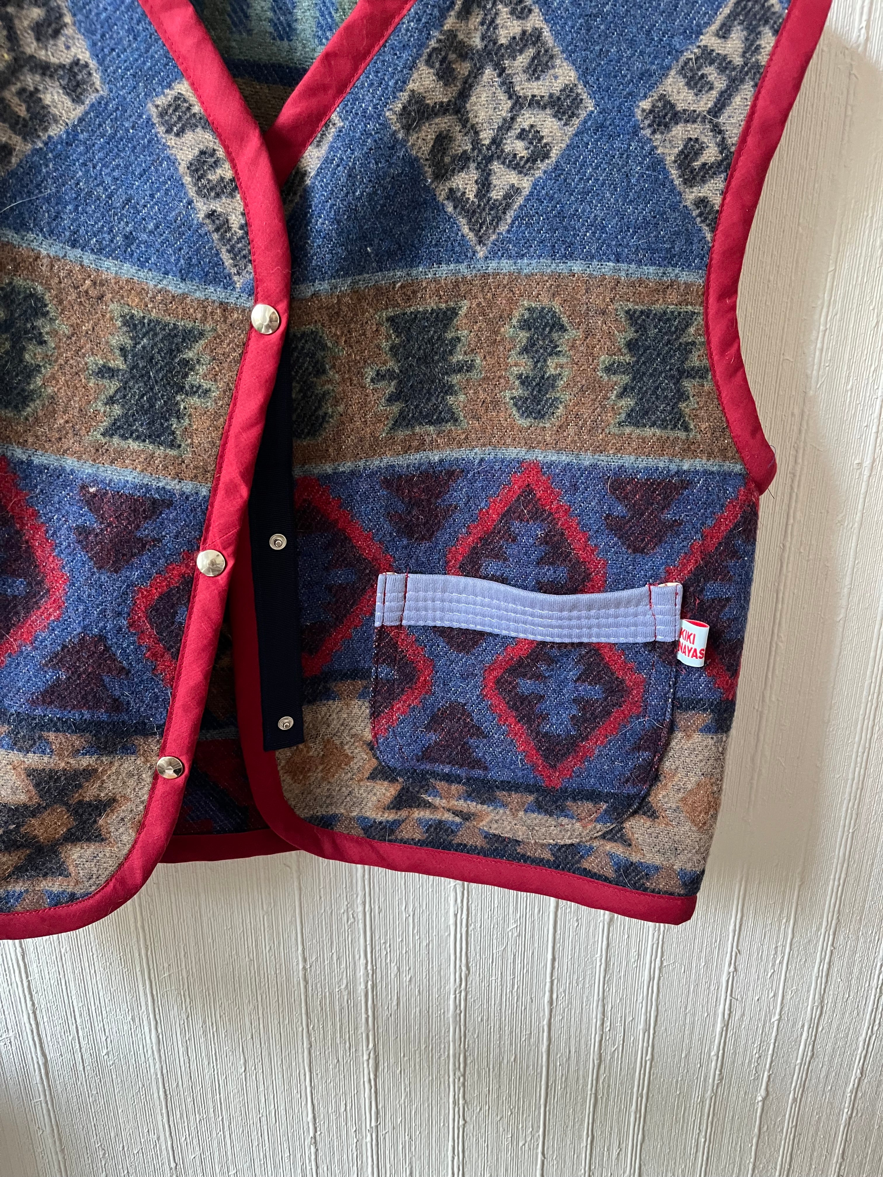 Veste sans manches oversize laine motifs aztèques - Pièce unique