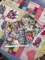 Mini Short fleurs dentelle – Pièce Unique