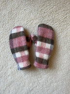 Moufles upcyclées laine à carreaux