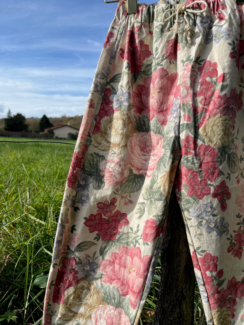 Pantalon enfant à fleurs