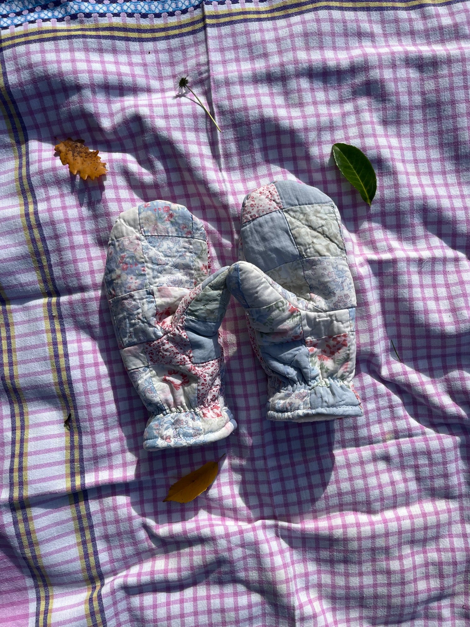 Moufles upcyclées patchwork