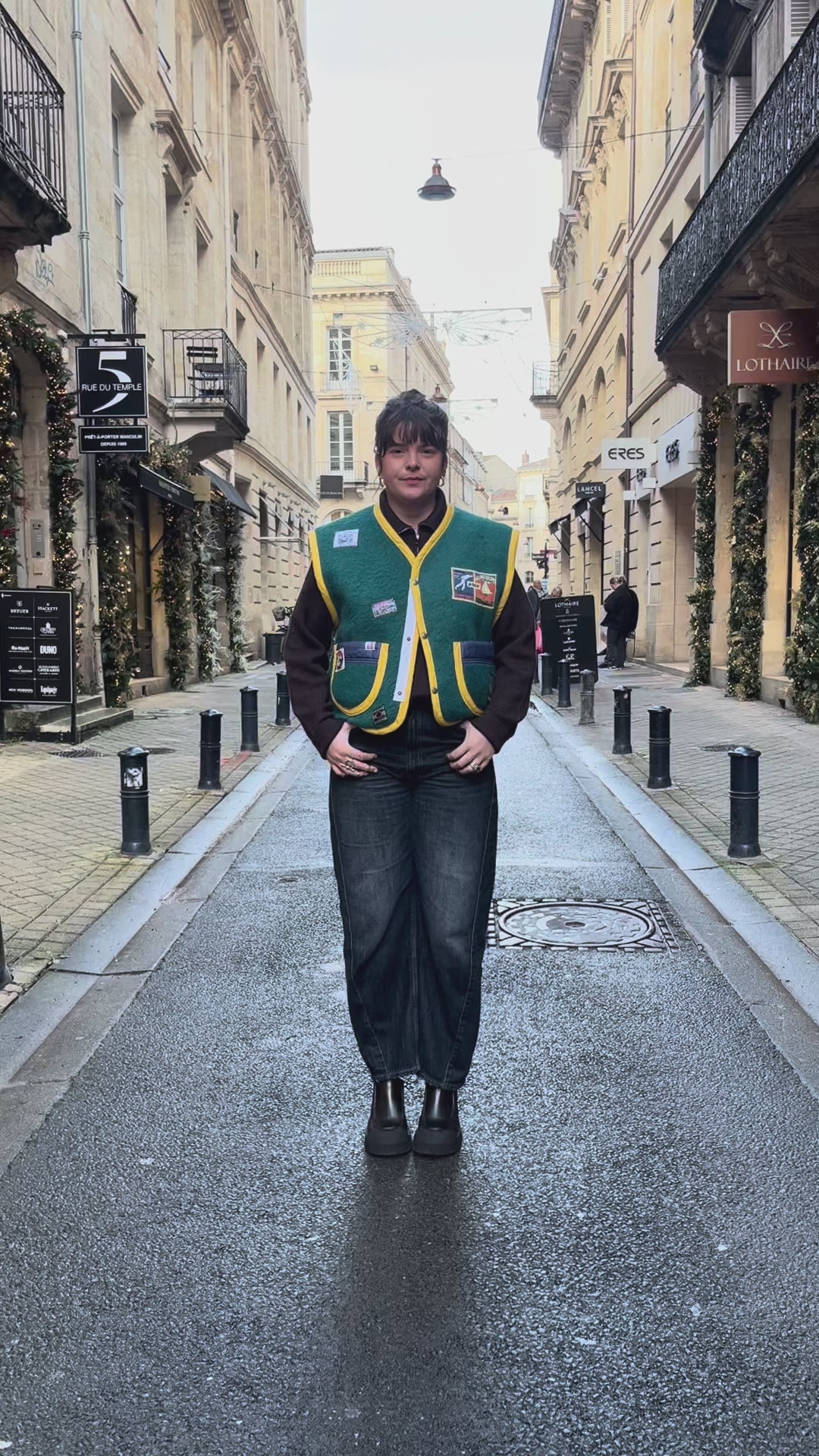 Veste sans manches laine patchs vintage  - Pièce unique